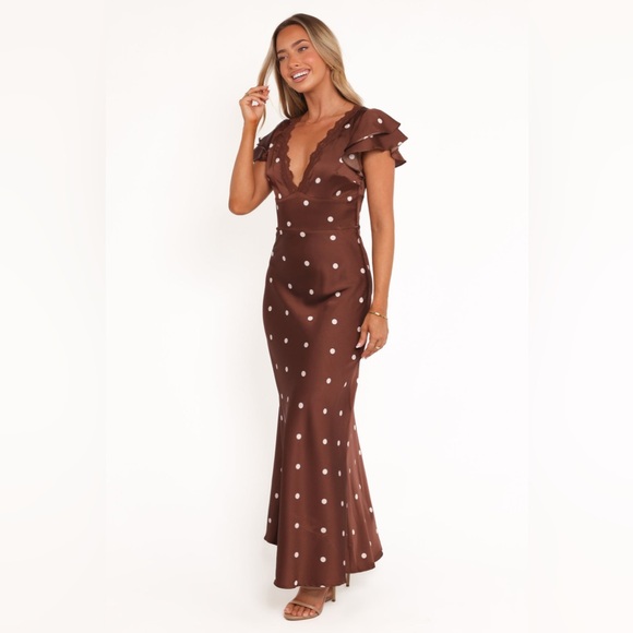 Petal & Pup Arella Midi Dress Size 2 B190 - Picture 3 of 7